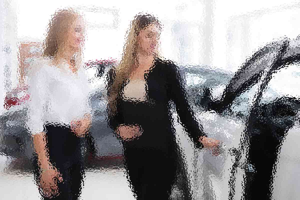 The Beauty of Fashion Photography: Trends, Style, and Creativity